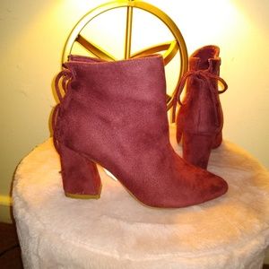 ***BRAND NEW*** SUEDE BOOTIE